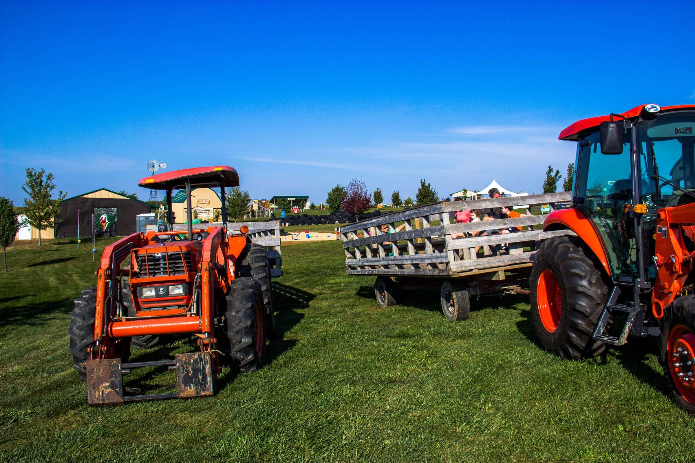 Wagons & Grain Cart Rides